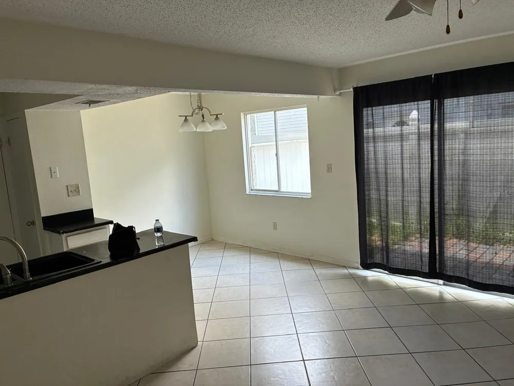 4361 SHADOW CREST PLACE #32-3 Orlando, FL 32811