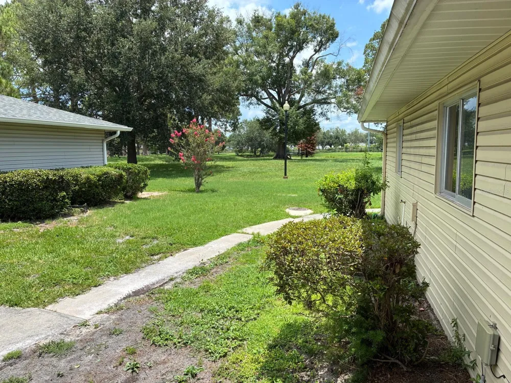 4361 SHADOW CREST PLACE #32-3 Orlando, FL 32811