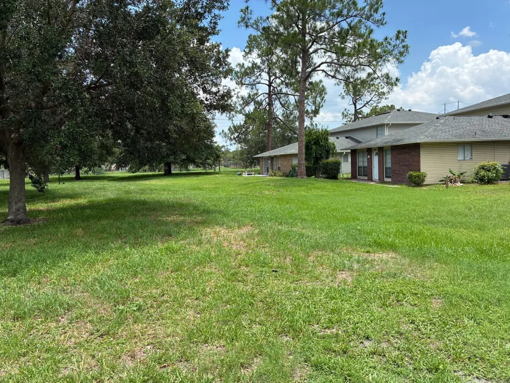 4361 SHADOW CREST PLACE #32-3 Orlando, FL 32811