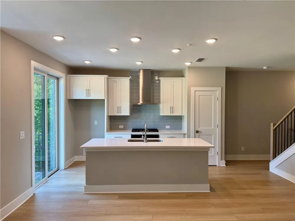913 Echo Park Drive Suwanee, GA 30024