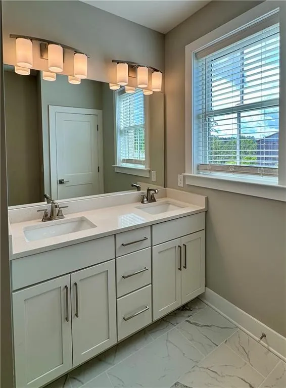 913 Echo Park Drive Suwanee, GA 30024