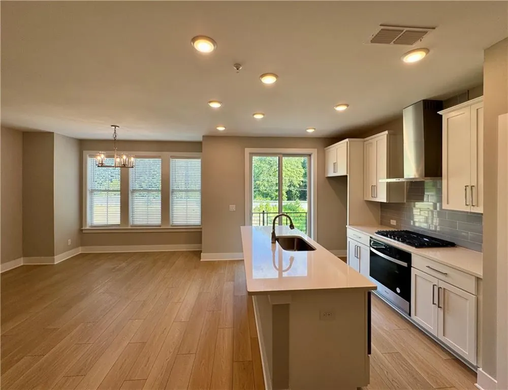 913 Echo Park Drive Suwanee, GA 30024