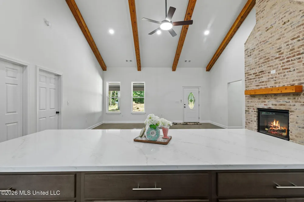 70 Wall Hill Farms Byhalia, MS 38611