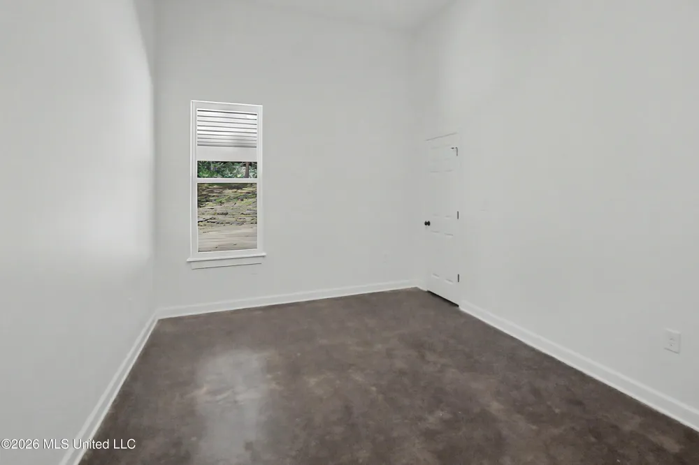 70 Wall Hill Farms Byhalia, MS 38611