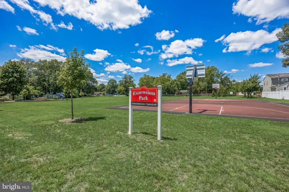 120 LEJUNE Cinnaminson, NJ 08077