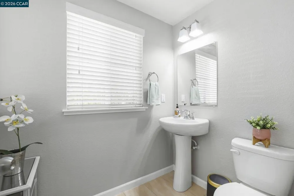 2273 Toscana Dr Pittsburg, CA 94565
