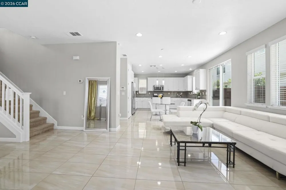 2273 Toscana Dr Pittsburg, CA 94565