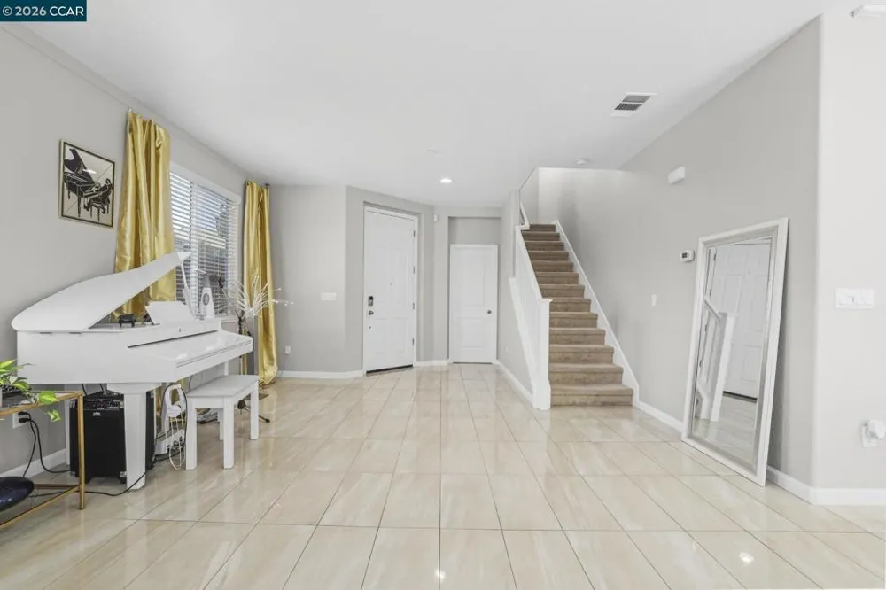 2273 Toscana Dr Pittsburg, CA 94565