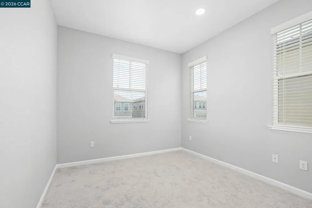 2273 Toscana Dr Pittsburg, CA 94565