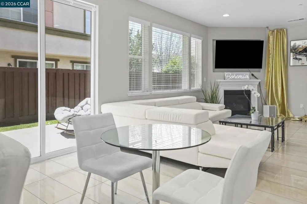 2273 Toscana Dr Pittsburg, CA 94565
