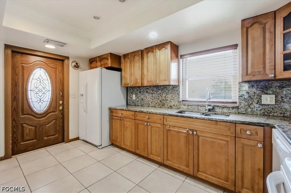 SE 6th Avenue #C Cape Coral, FL 33904