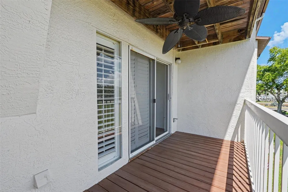269 MADEIRA CIRCLE St Petersburg, FL 33715