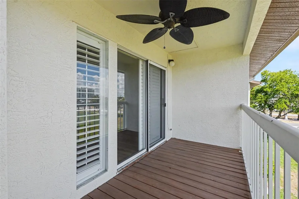 269 MADEIRA CIRCLE St Petersburg, FL 33715