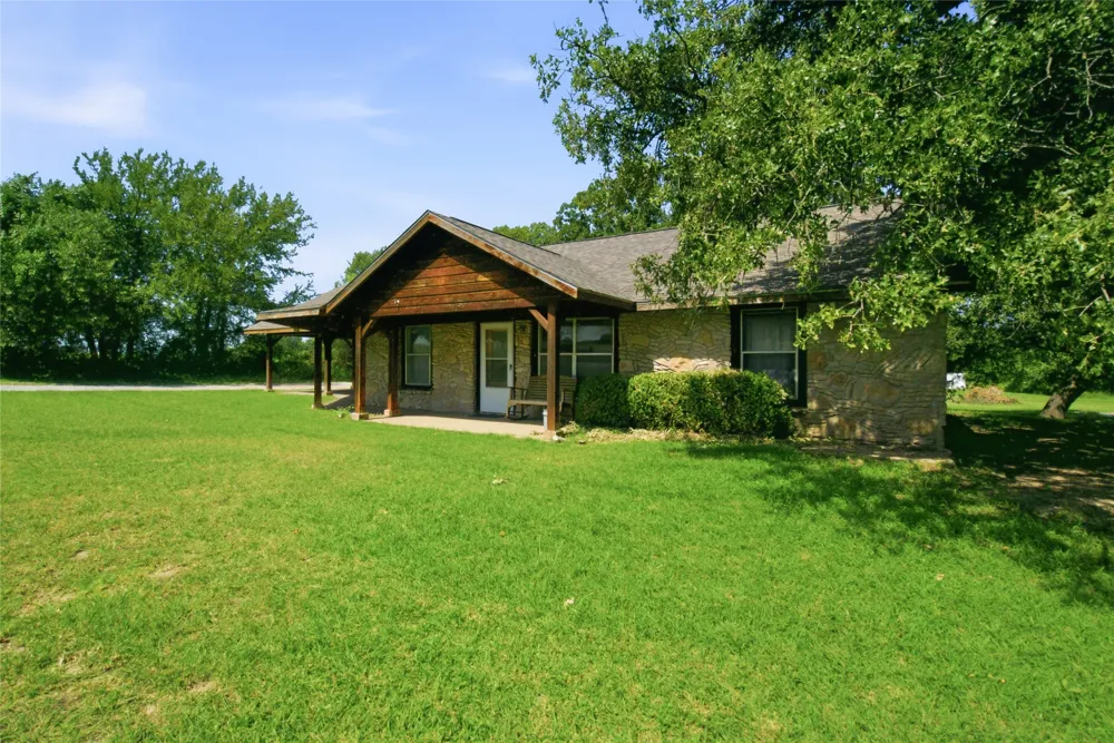 3200 Fairview Road Millsap, TX 76066