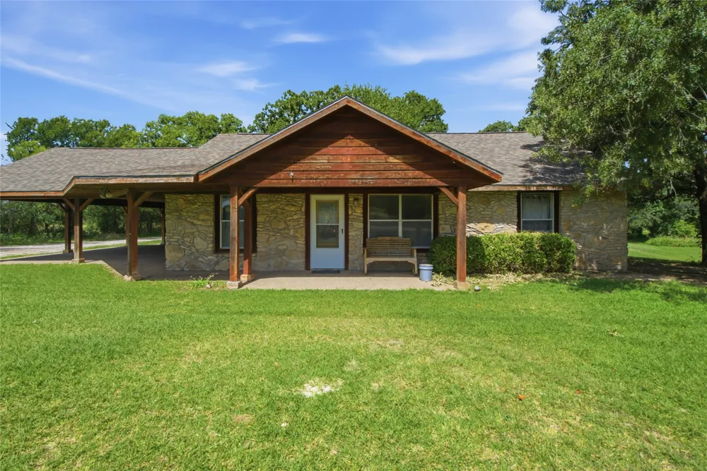 3200 Fairview Road Millsap, TX 76066
