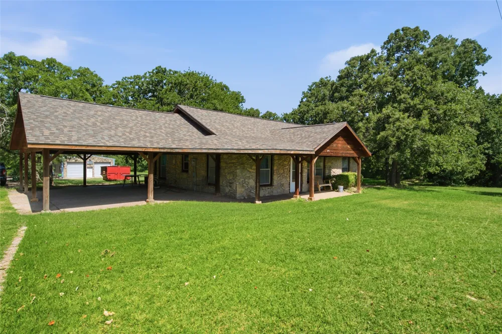 3200 Fairview Road Millsap, TX 76066