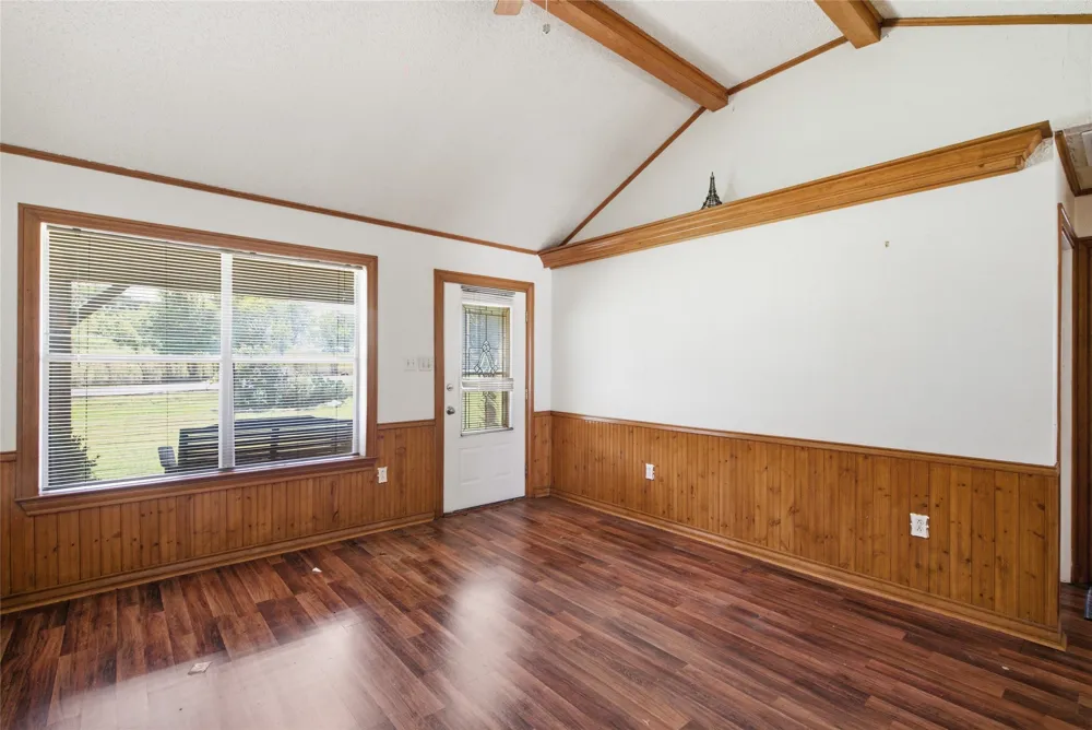3200 Fairview Road Millsap, TX 76066