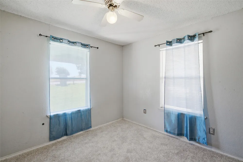 3200 Fairview Road Millsap, TX 76066