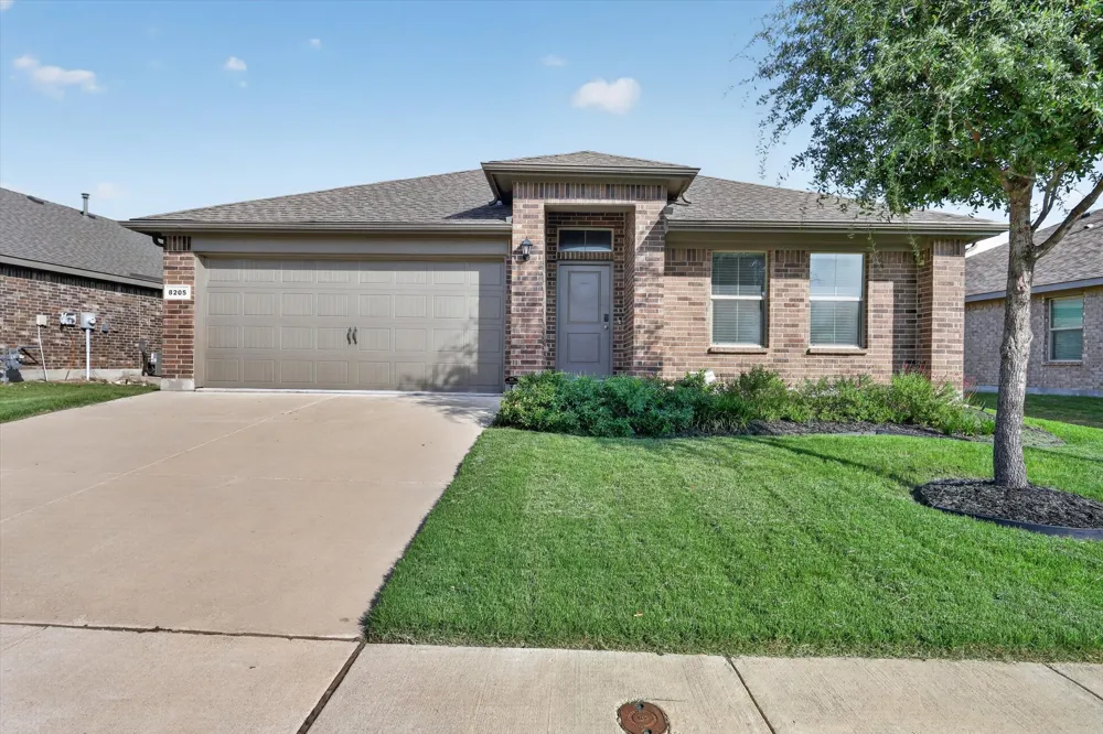 8205 Burma Drive Fort Worth, TX 76131
