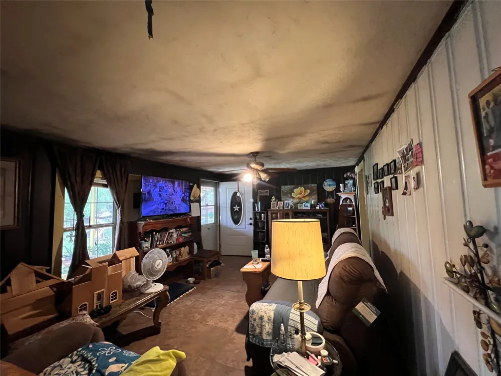 762 Scott Street Tye, TX 79563