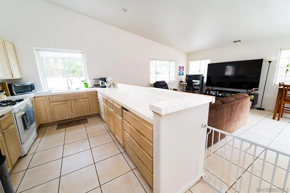 1830 Carolyn Drive Chula Vista, CA 91913