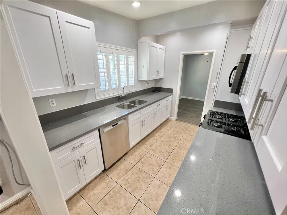 3085 Kathleen Street Riverside, CA 92506