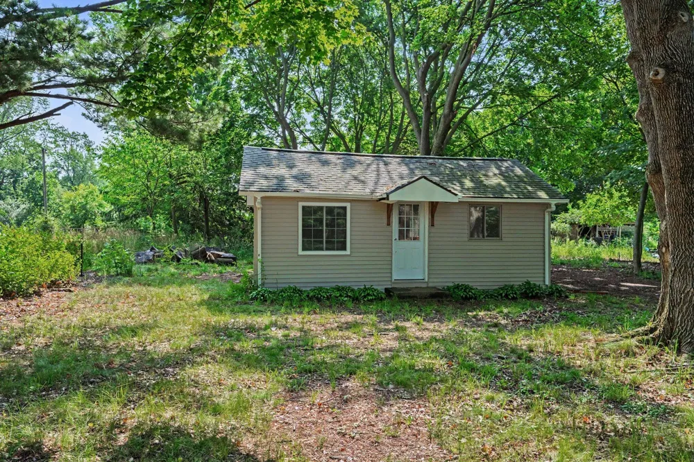 11627 S 30th Street Vicksburg, MI 49097