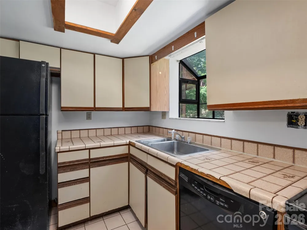 25 Little Creek Lane Maggie Valley, NC 28751