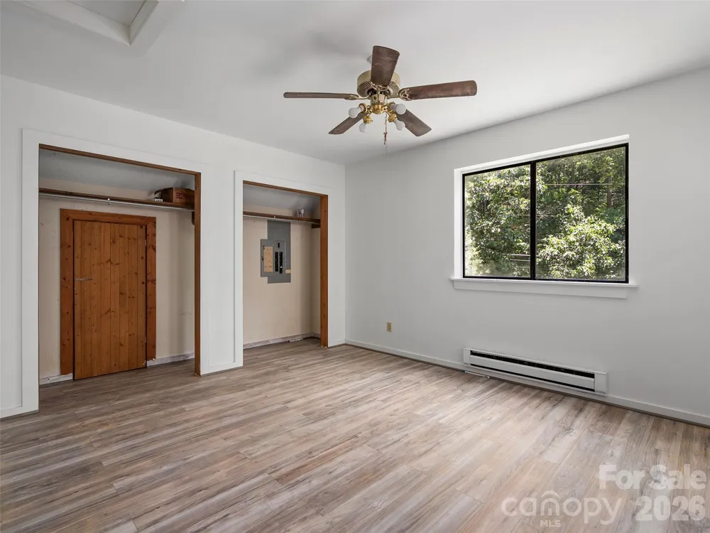 25 Little Creek Lane Maggie Valley, NC 28751