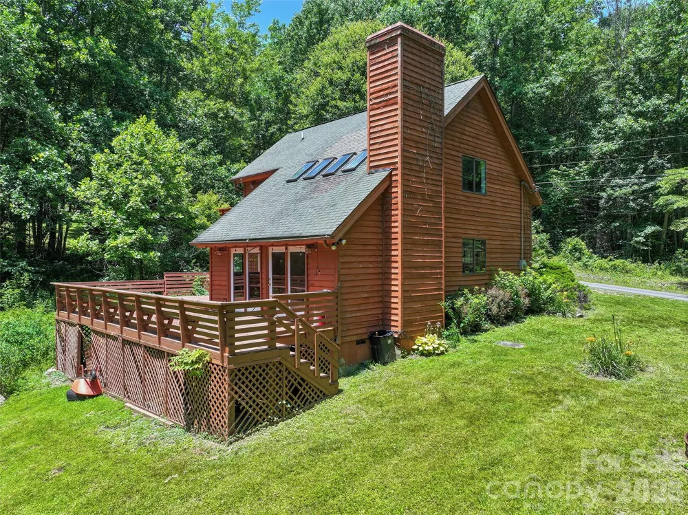 25 Little Creek Lane Maggie Valley, NC 28751
