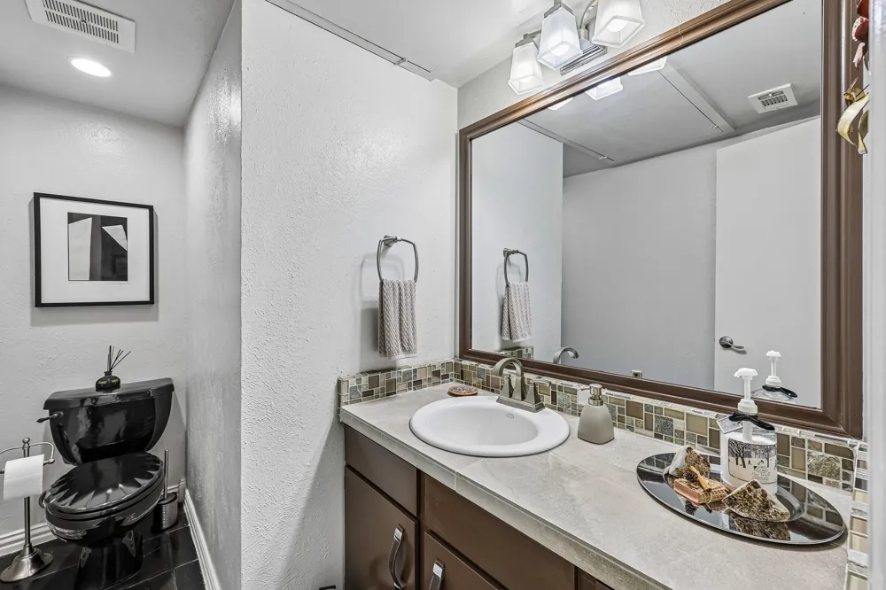 10578 High Hollows Drive #268 Dallas, TX 75230