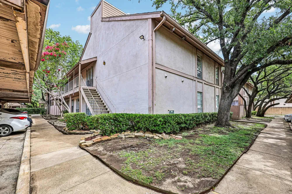 10578 High Hollows Drive #268 Dallas, TX 75230