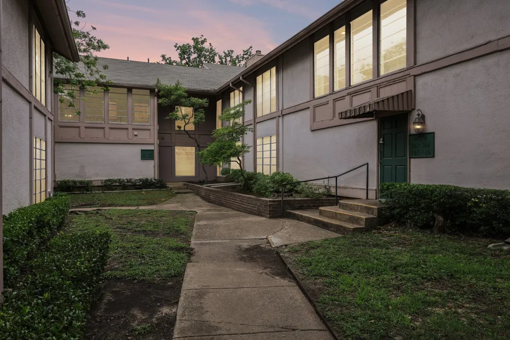 10578 High Hollows Drive #268 Dallas, TX 75230