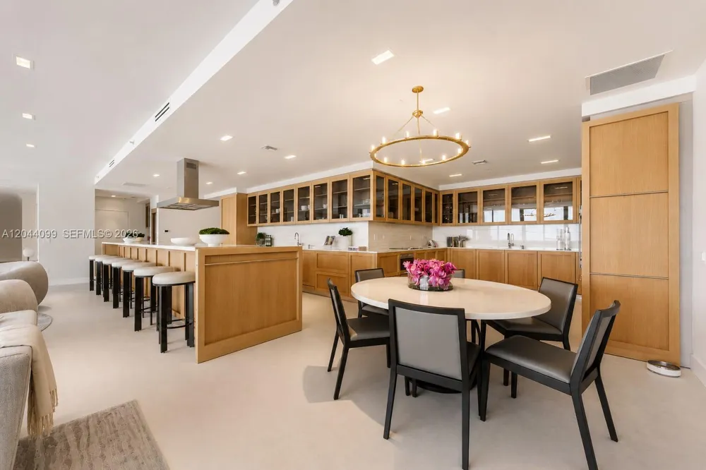 5959 Collins Ave #1804/1805 Miami Beach, FL 33140