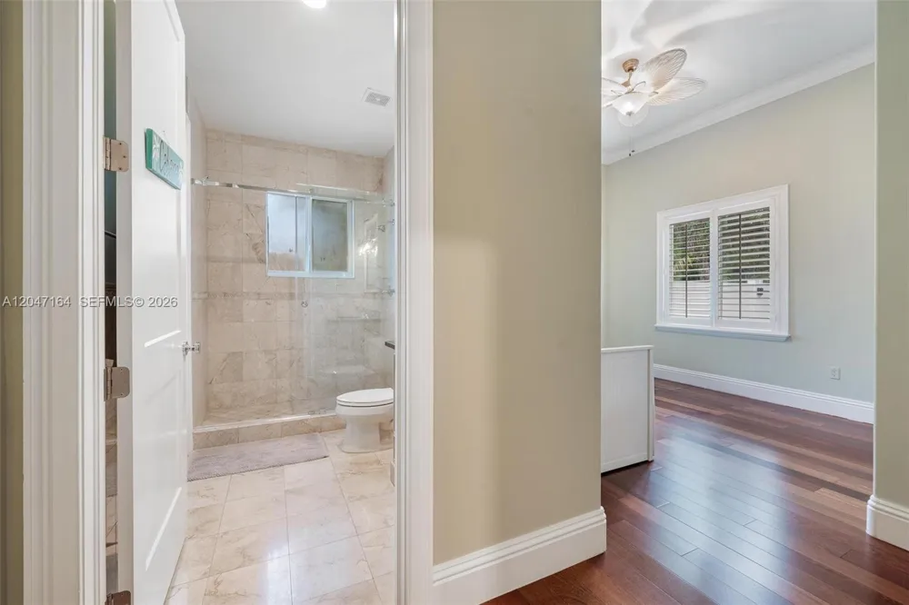 6890 SW 94th St Pinecrest, FL 33156