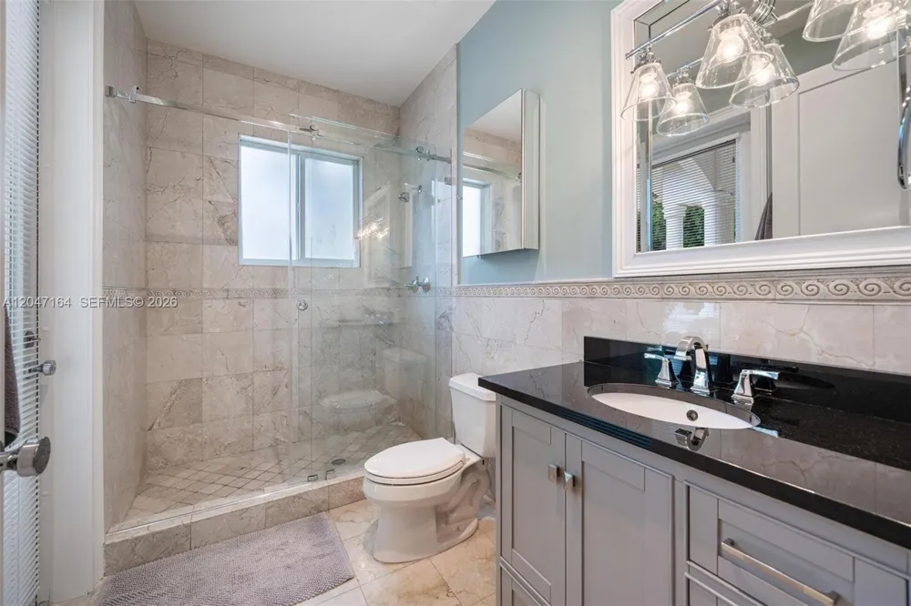 6890 SW 94th St Pinecrest, FL 33156