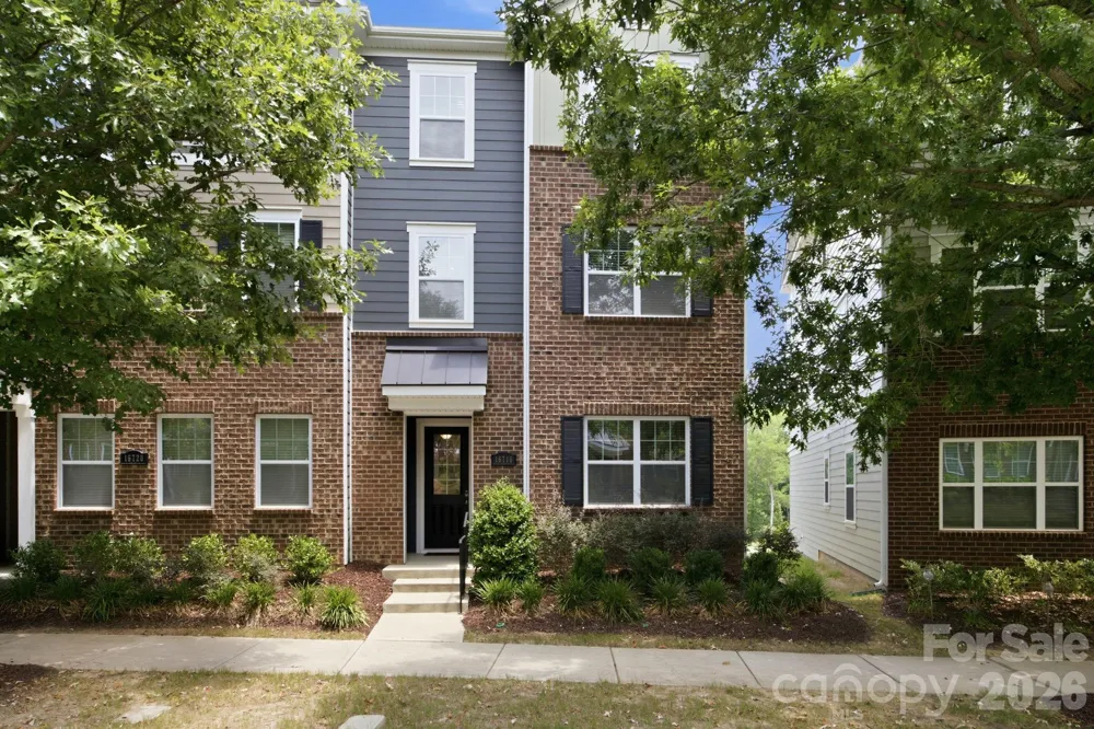 16716 Summers Walk Boulevard Davidson, NC 28036