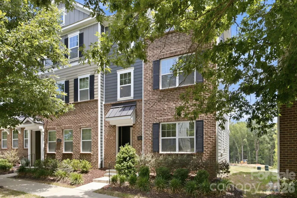 16716 Summers Walk Boulevard Davidson, NC 28036