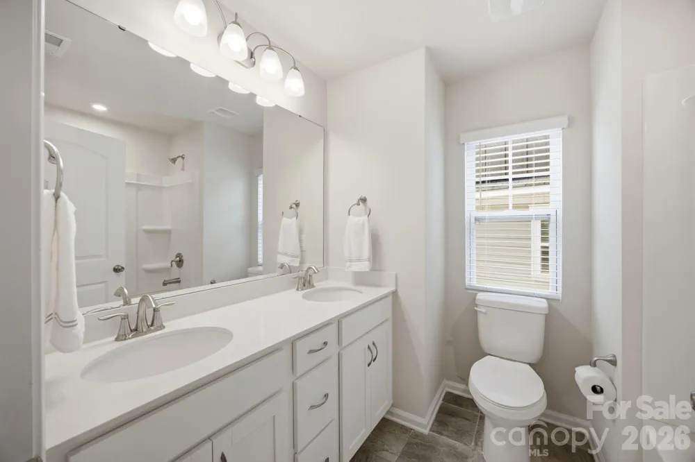 16716 Summers Walk Boulevard Davidson, NC 28036