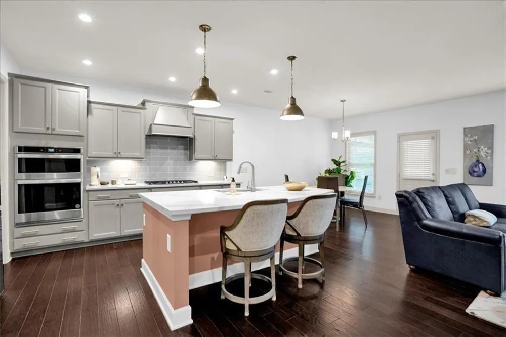911 Gambino Trace Peachtree City, GA 30269