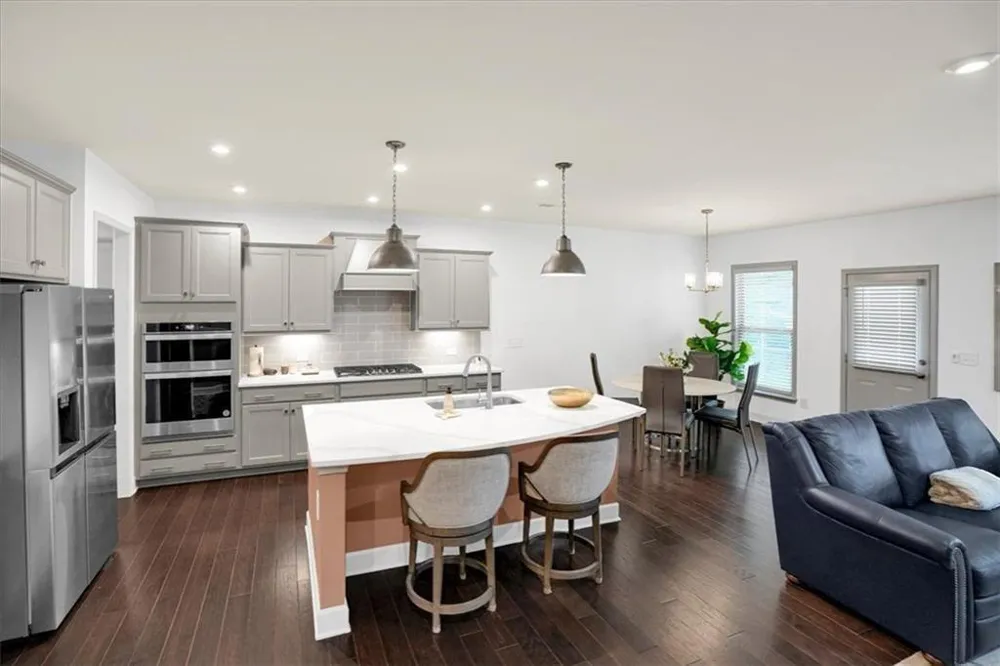 911 Gambino Trace Peachtree City, GA 30269
