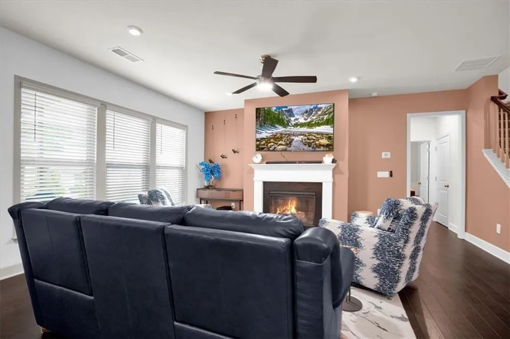 911 Gambino Trace Peachtree City, GA 30269