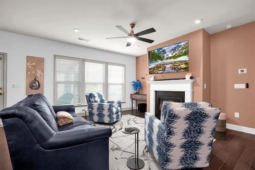 911 Gambino Trace Peachtree City, GA 30269