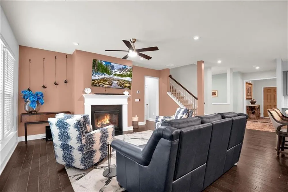 911 Gambino Trace Peachtree City, GA 30269