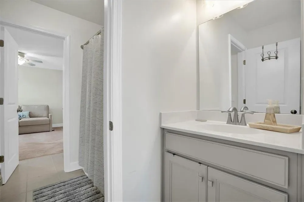 911 Gambino Trace Peachtree City, GA 30269