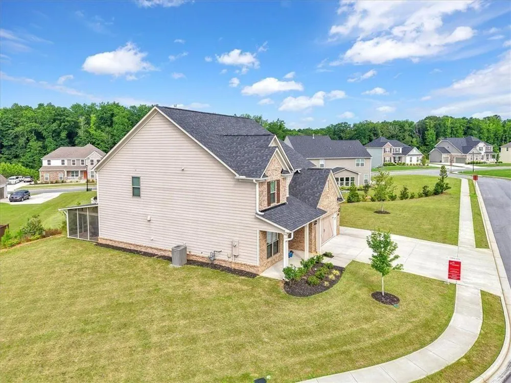 911 Gambino Trace Peachtree City, GA 30269