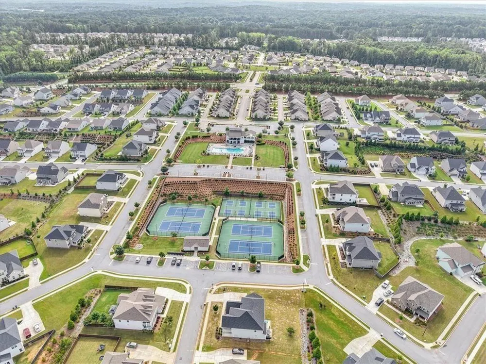 911 Gambino Trace Peachtree City, GA 30269