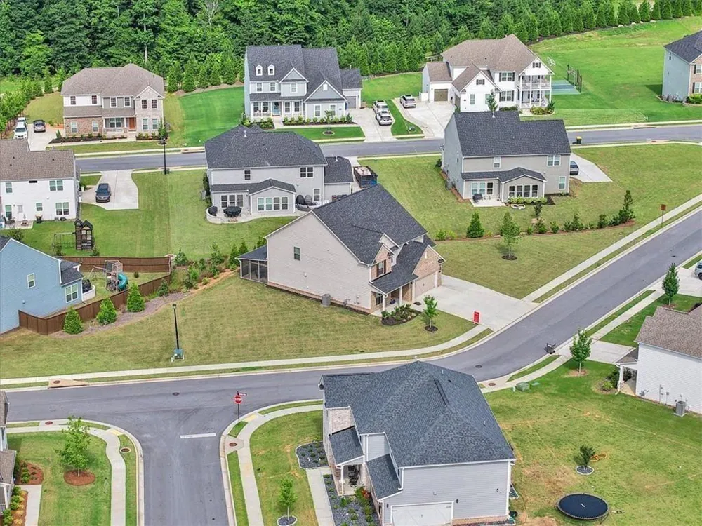 911 Gambino Trace Peachtree City, GA 30269