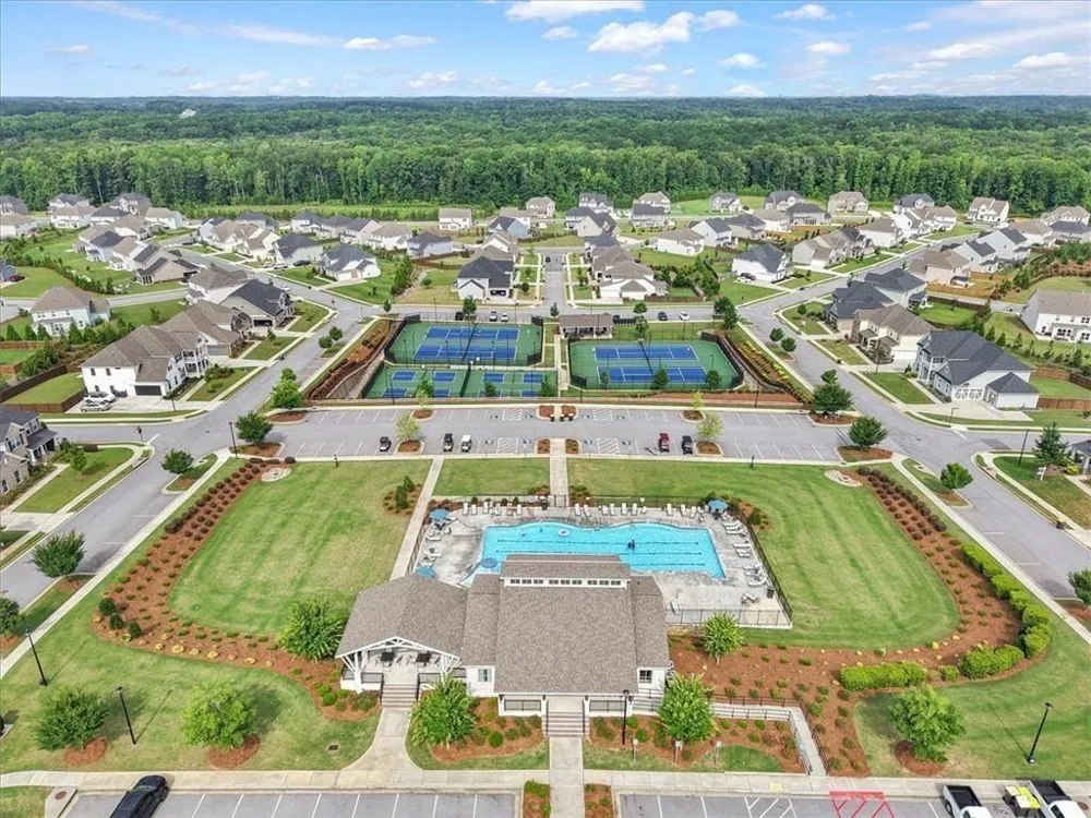 911 Gambino Trace Peachtree City, GA 30269