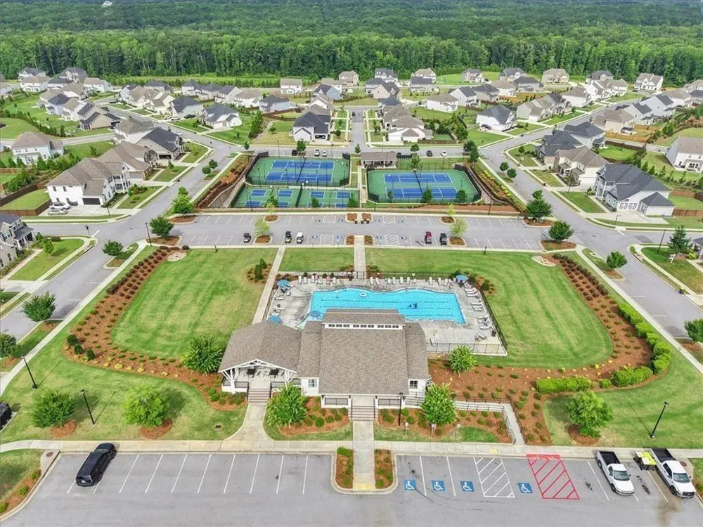 911 Gambino Trace Peachtree City, GA 30269